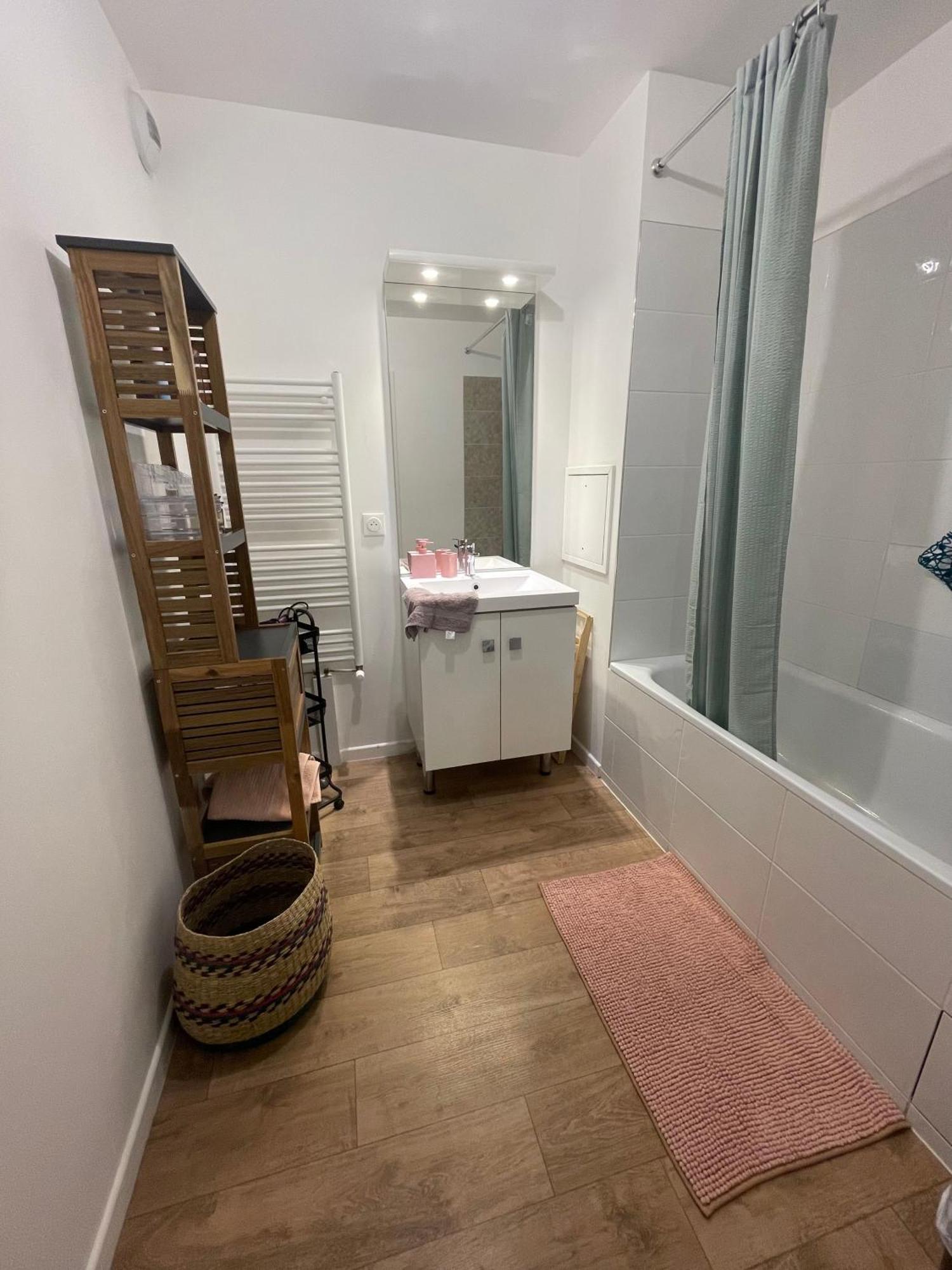 Prego , Cosy Flat Next To Disneylandparis Chanteloup En Brie Ngoại thất bức ảnh